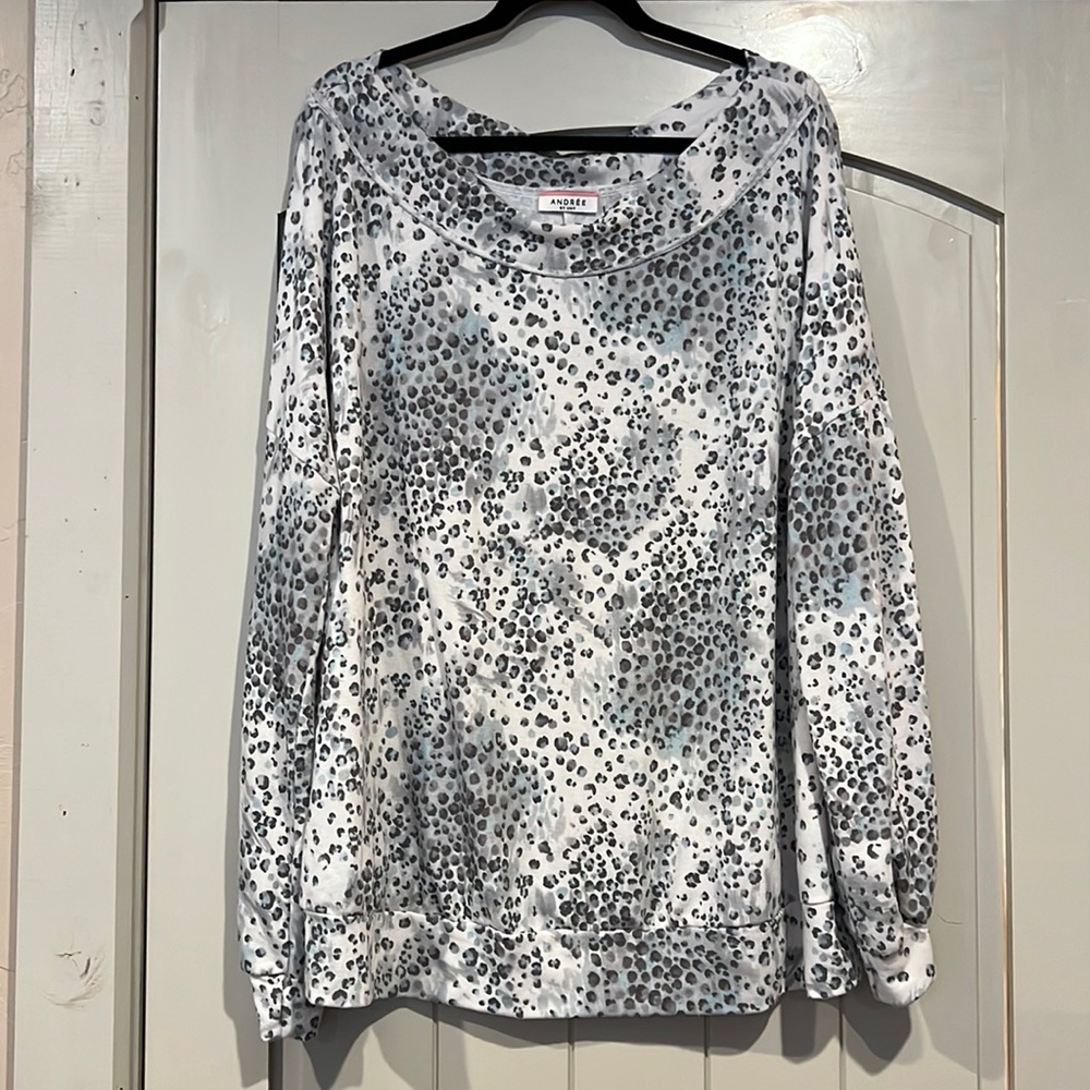 Andree By Unit boat neck sweatshirt, excellent used condition.